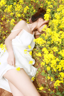 情趣衣服穿无遮挡图片